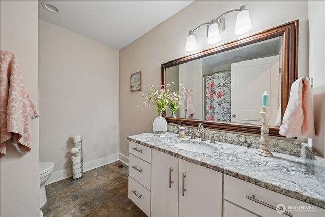 10804 Pioneer Drive, Anderson Island, WA 98303