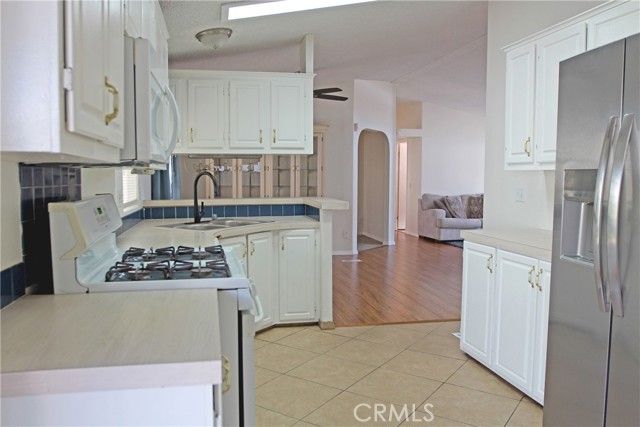 3050 W Ball, Anaheim, CA 92804