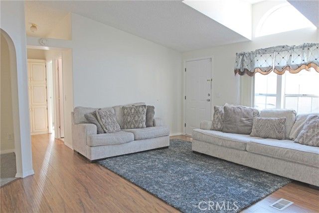 3050 W Ball, Anaheim, CA 92804