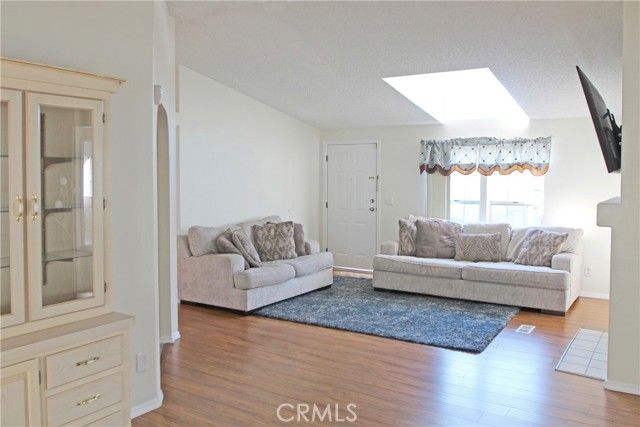 3050 W Ball, Anaheim, CA 92804