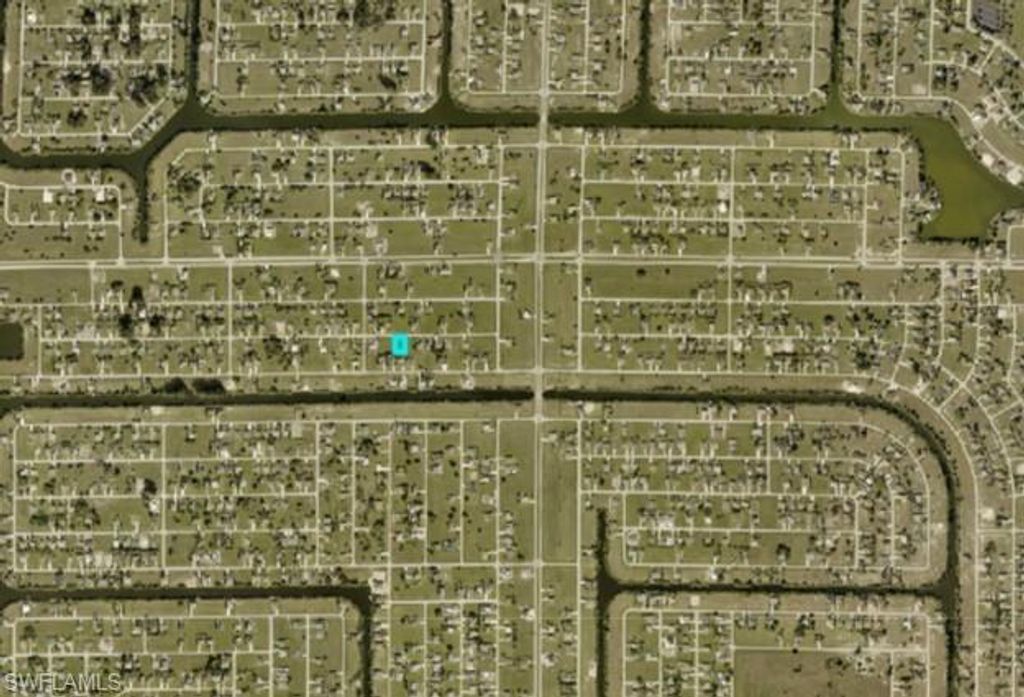 2524 NW 7th ST, CAPE CORAL, FL 33993 — photo 3