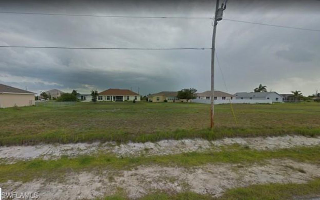 2524 NW 7th ST, CAPE CORAL, FL 33993 — photo 5