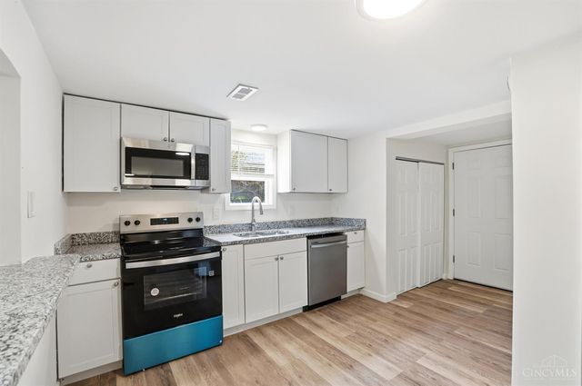 12121 Third Avenue, Sycamore Twp, OH 45249