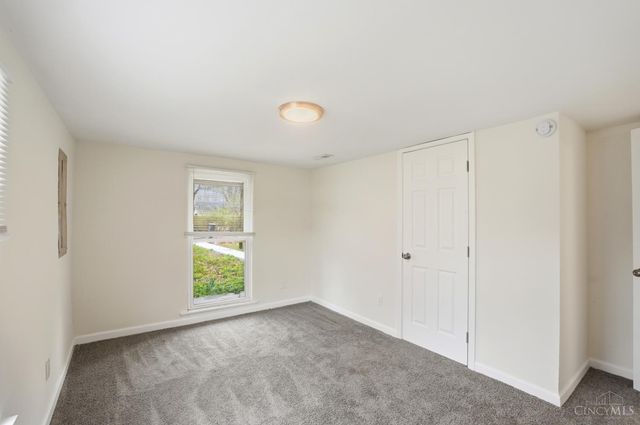 12121 Third Avenue, Sycamore Twp, OH 45249