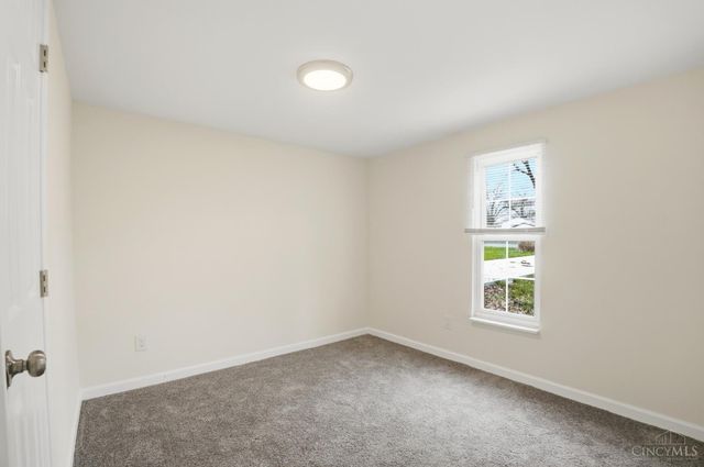 12121 Third Avenue, Sycamore Twp, OH 45249