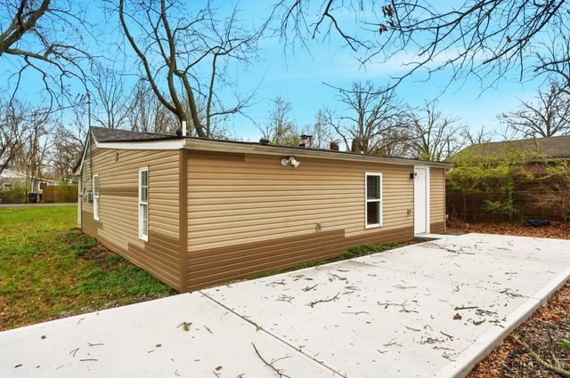 12121 Third Avenue, Sycamore Twp, OH 45249