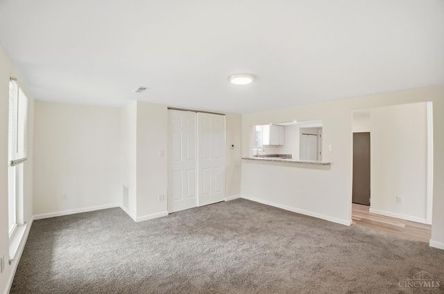 12121 Third Avenue, Sycamore Twp, OH 45249