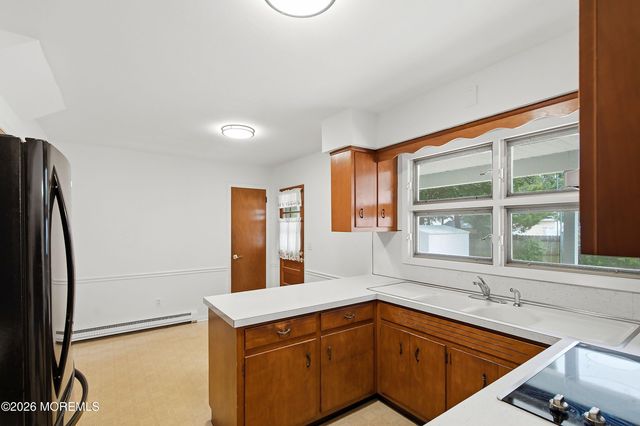 452 18th Avenue, Brick, NJ 08724