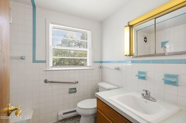 452 18th Avenue, Brick, NJ 08724