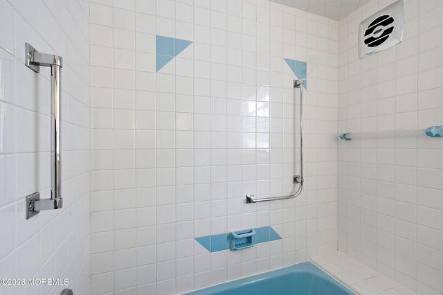 452 18th Avenue, Brick, NJ 08724