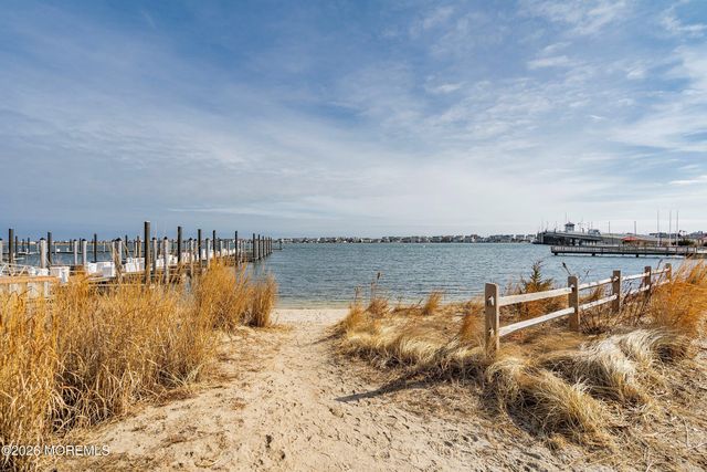 452 18th Avenue, Brick, NJ 08724