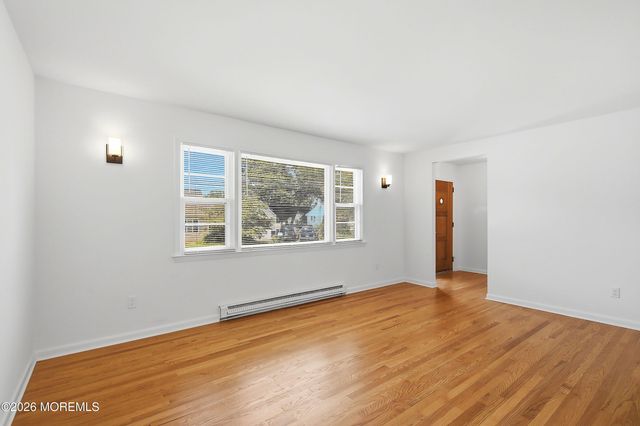 452 18th Avenue, Brick, NJ 08724