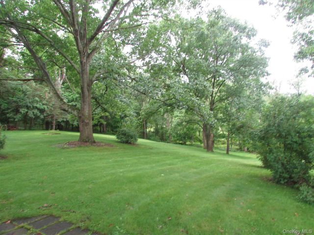 361 ROUTE 376 1ST FLOOR, Hopewell Junction, NY 12533