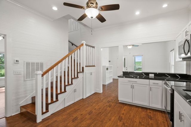 1214 Woodard Reid Rd, Springfield, TN 37172