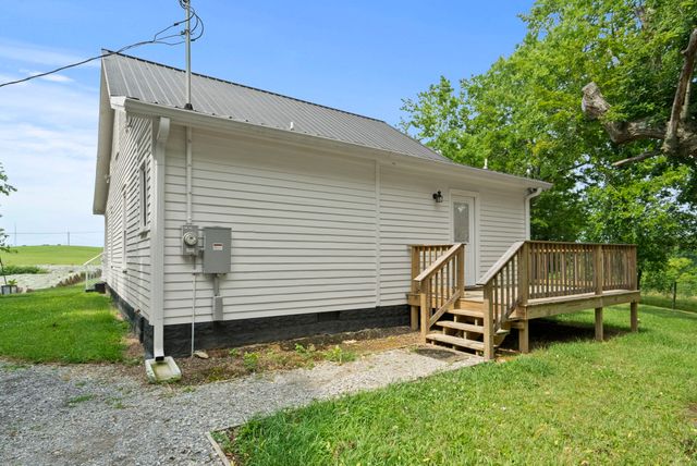 1214 Woodard Reid Rd, Springfield, TN 37172