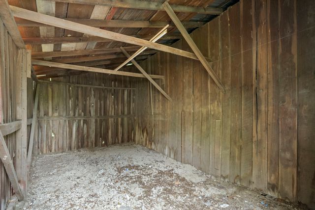 1214 Woodard Reid Rd, Springfield, TN 37172