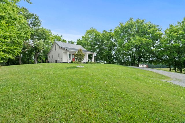 1214 Woodard Reid Rd, Springfield, TN 37172