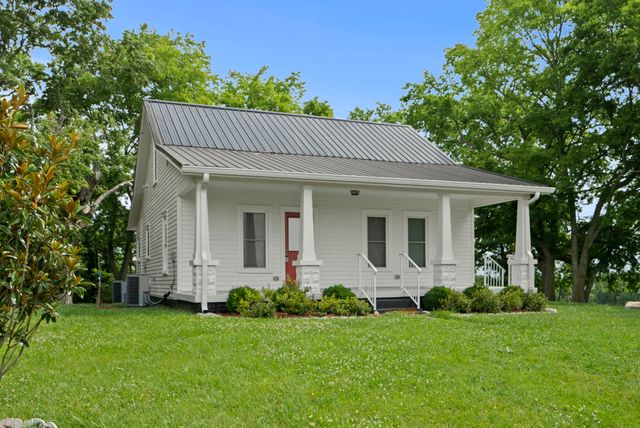 1214 Woodard Reid Rd, Springfield, TN 37172