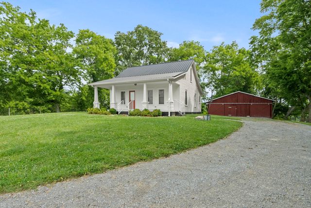 1214 Woodard Reid Rd, Springfield, TN 37172