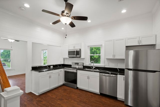 1214 Woodard Reid Rd, Springfield, TN 37172