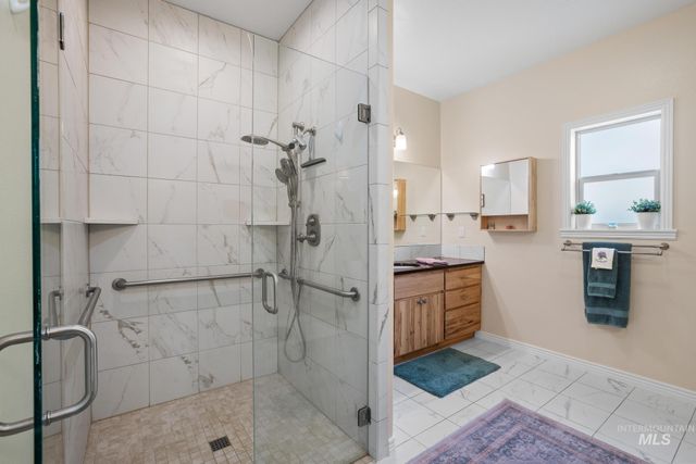 4191 N Heritage Woods Way, Meridian, ID 83646