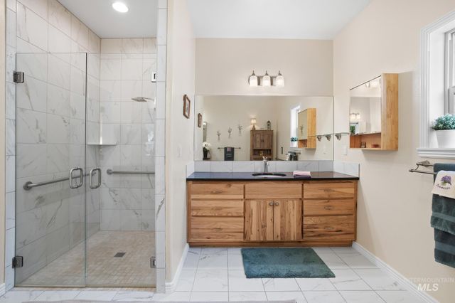 4191 N Heritage Woods Way, Meridian, ID 83646