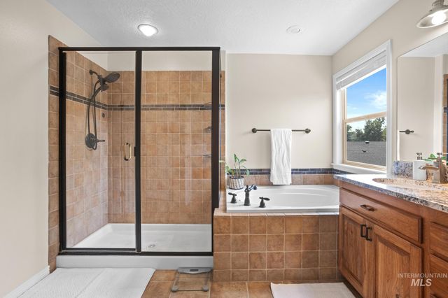 4191 N Heritage Woods Way, Meridian, ID 83646