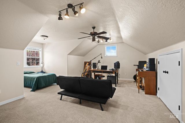 4191 N Heritage Woods Way, Meridian, ID 83646
