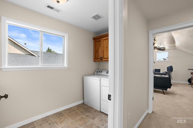 4191 N Heritage Woods Way, Meridian, ID 83646