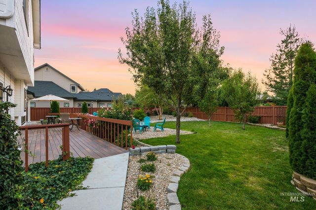 4191 N Heritage Woods Way, Meridian, ID 83646