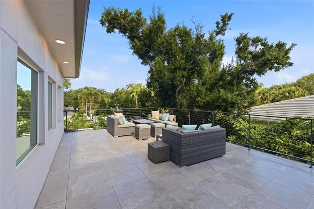 1805 GOLDENROD STREET, Sarasota, FL 34239