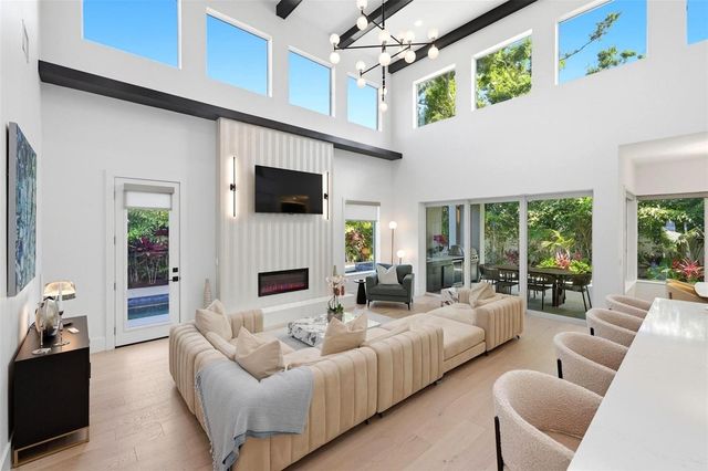 1805 GOLDENROD STREET, Sarasota, FL 34239