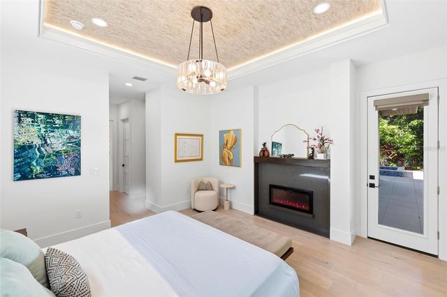1805 GOLDENROD STREET, Sarasota, FL 34239