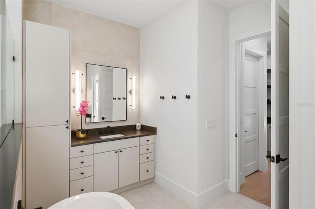 1805 GOLDENROD STREET, Sarasota, FL 34239