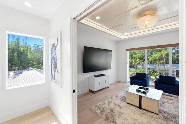 1805 GOLDENROD STREET, Sarasota, FL 34239