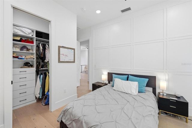 1805 GOLDENROD STREET, Sarasota, FL 34239