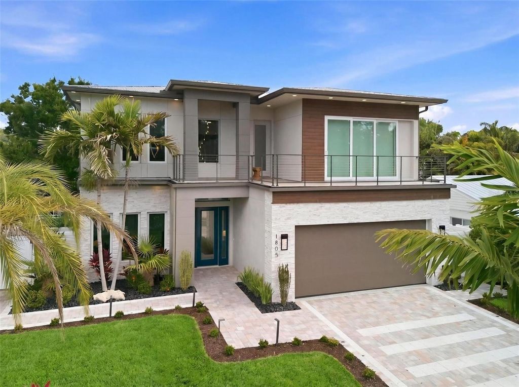 1805 GOLDENROD STREET, Sarasota, FL 34239