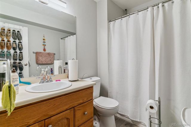 3320 S Ammons Street 104, Lakewood, CO 80227