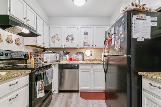 3320 S Ammons Street 104, Lakewood, CO 80227