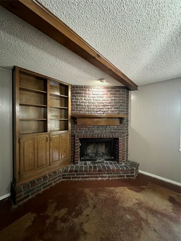1000 S Redbud Avenue, Broken Arrow, OK 74012