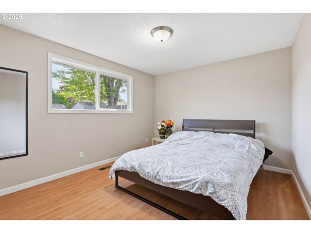 17990 Nw BRICKSTONE Ln, Beaverton, OR 97006
