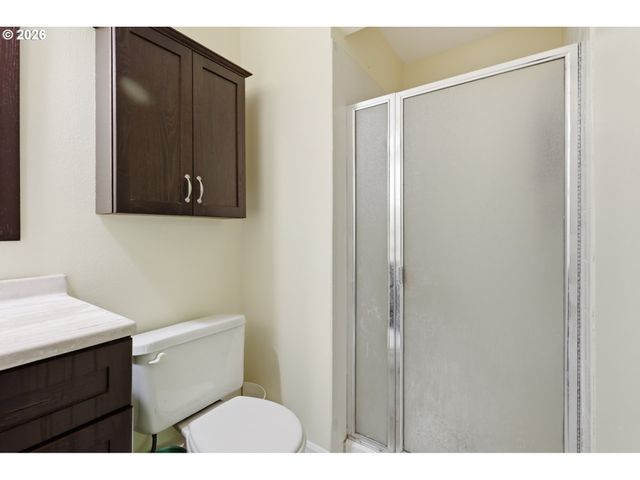 17990 Nw BRICKSTONE Ln, Beaverton, OR 97006
