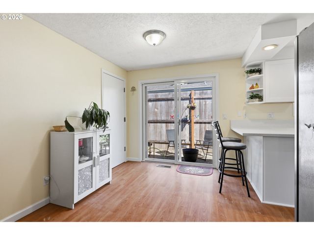 17990 Nw BRICKSTONE Ln, Beaverton, OR 97006