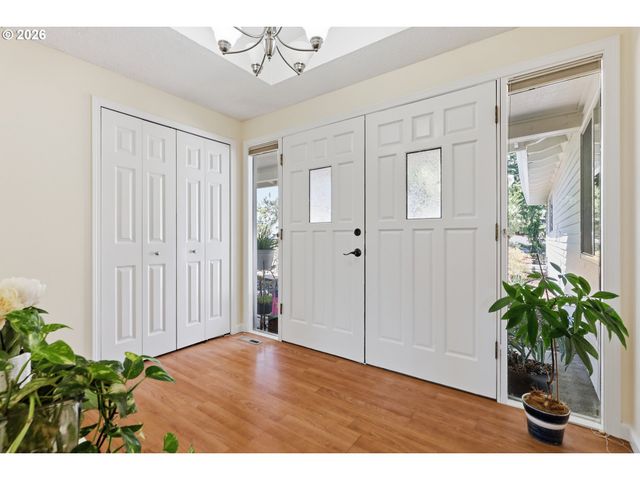17990 Nw BRICKSTONE Ln, Beaverton, OR 97006