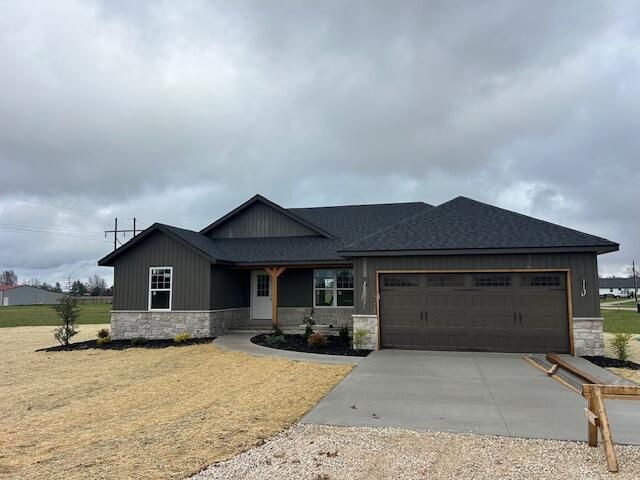 232 Bruce Drive, Seymour, MO 65746