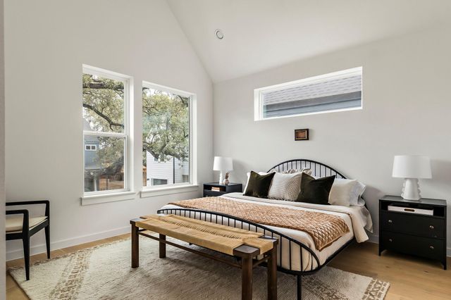 5107 Menchaca RD 5, Austin, TX 78745