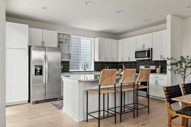 5107 Menchaca RD 5, Austin, TX 78745