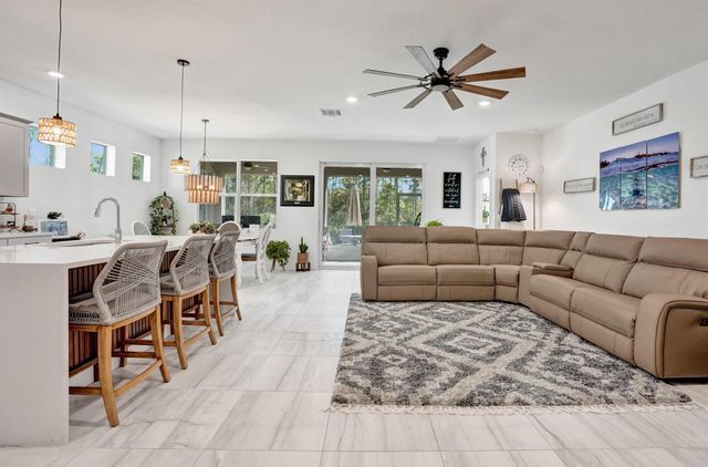 6651 SE Park Trace Drive, Stuart, FL 34997