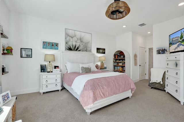 6651 SE Park Trace Drive, Stuart, FL 34997