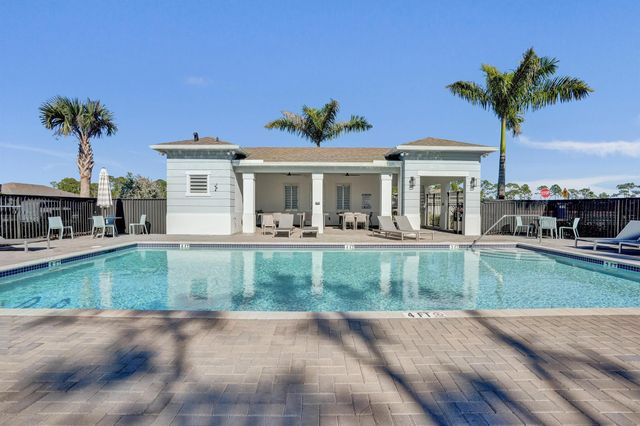 6651 SE Park Trace Drive, Stuart, FL 34997